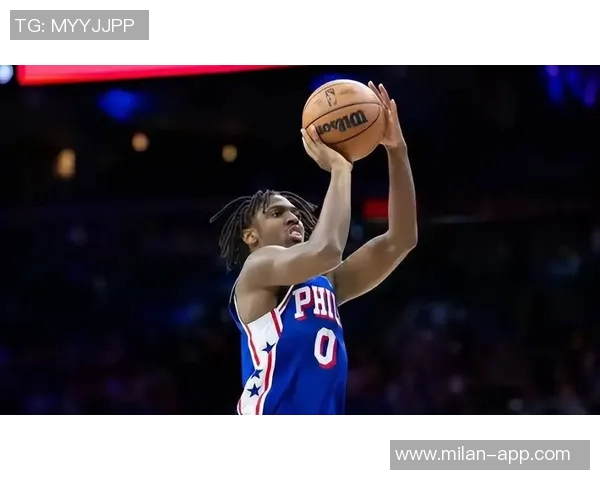 马克西表现出色两罚锁定胜局贡献28分6篮板9助攻助球队取得胜利 马克西表现出色两罚锁定胜局贡献28分6篮板9助攻助球队取得胜利