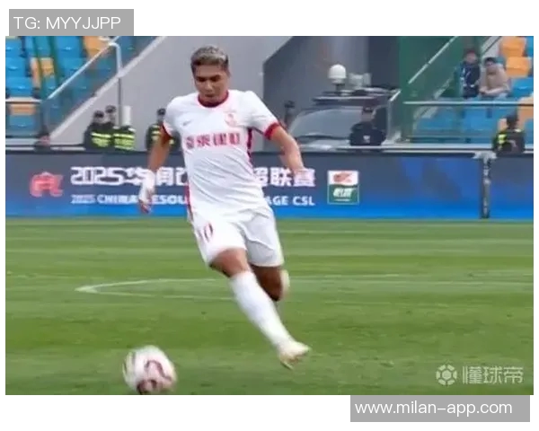 艾菲尔丁迎职业生涯百场里程碑亚泰客场战平津门虎 艾菲尔丁迎职业生涯百场里程碑亚泰客场战平津门虎