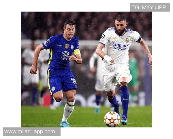 德国裁判茨瓦尔执法切尔西与阿贾克斯对决引发关注