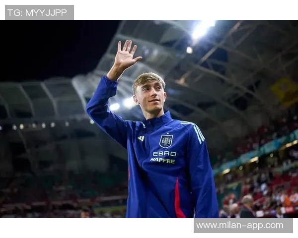 西班牙世界杯五大关键位置竞争白热化库巴西赫伊森争夺中卫名额