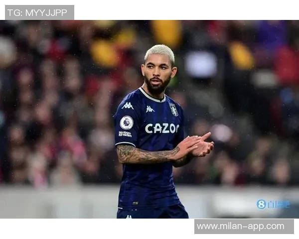 天空体育记者透露罗杰斯与维拉续约谈判进展顺利有望签至2031年 天空体育记者透露罗杰斯与维拉续约谈判进展顺利有望签至2031年